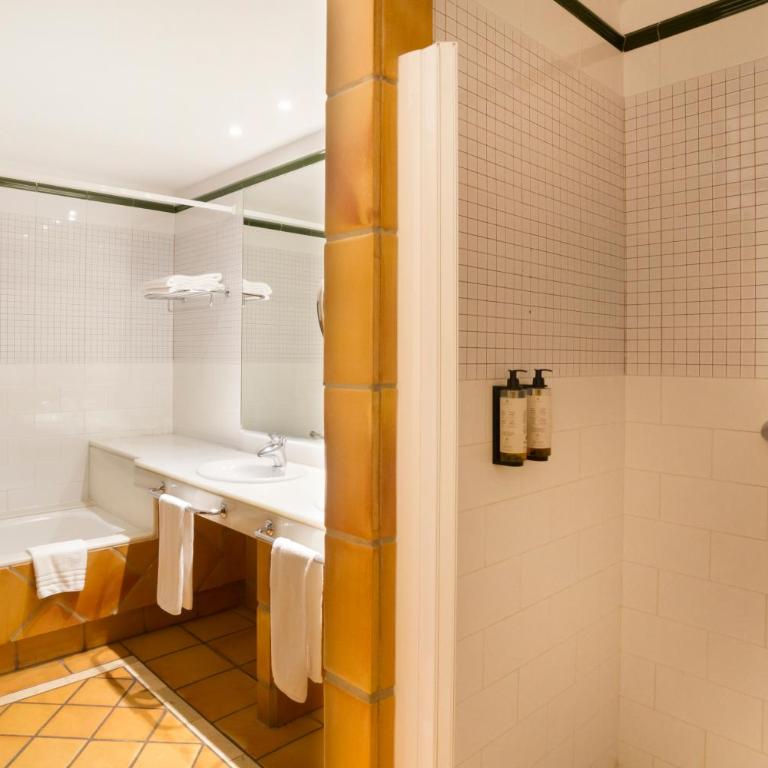 Ibersol Almuñecar Beach & Spa Hotel - Suite con vistas al mar - 7