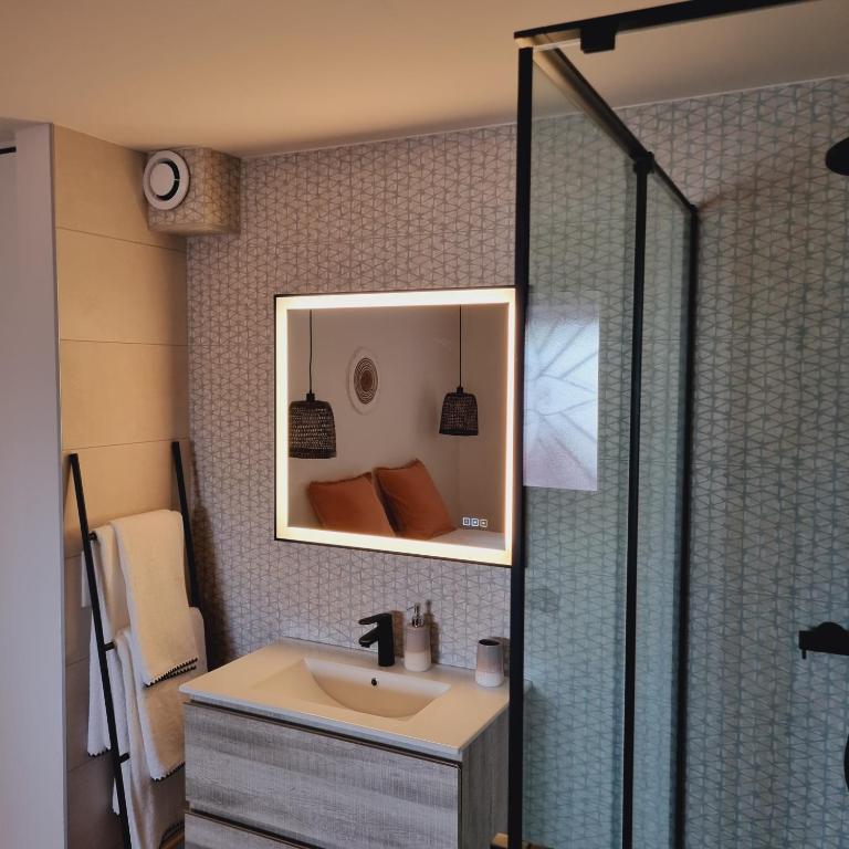Coté Mer - One-Bedroom Apartment - 6