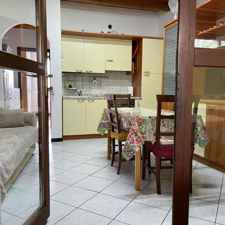 garda felice - One-Bedroom Apartment - 6