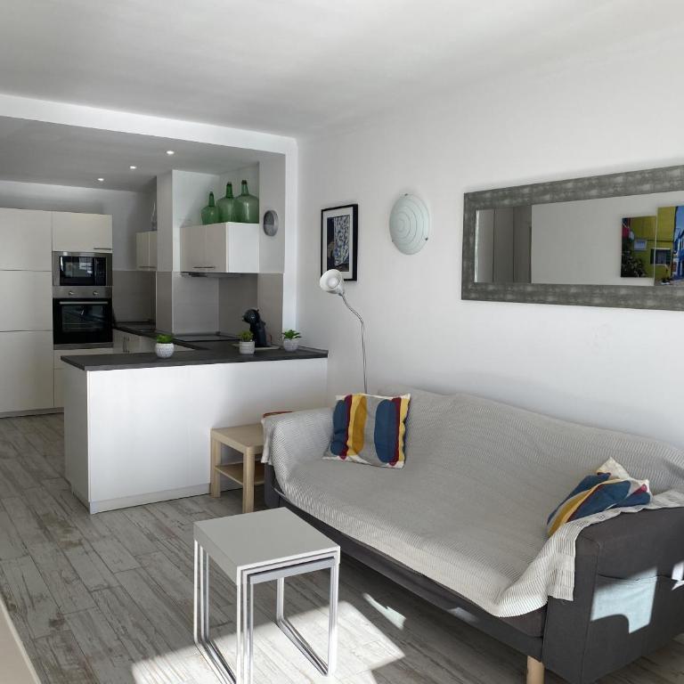 Europa 69 - Apartamento con balcón - 9