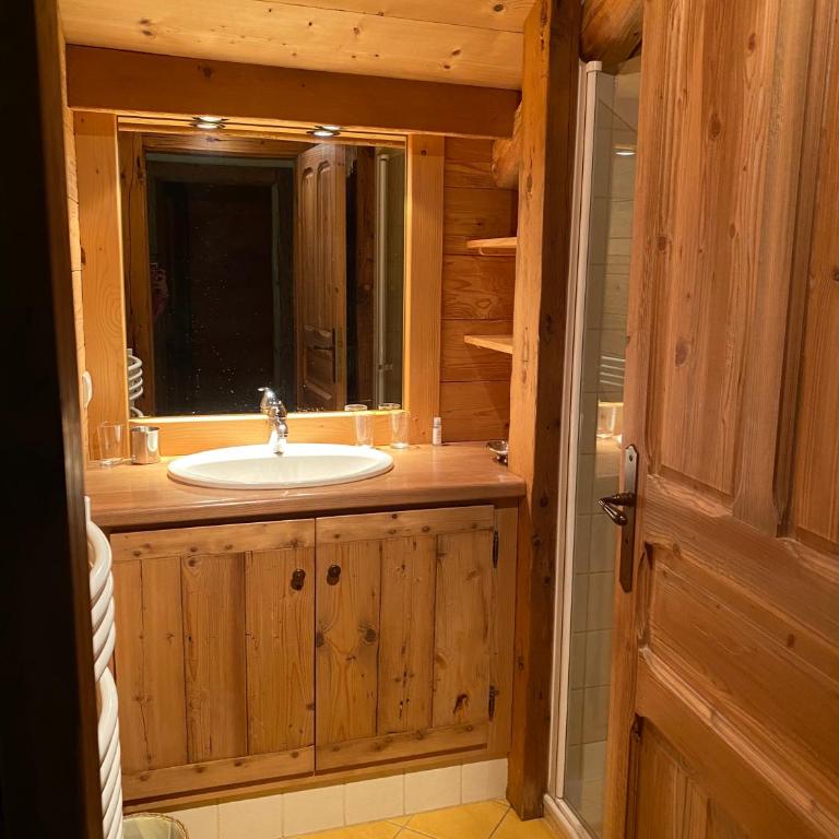 La Ferme du Var - Comfort Triple Room with Shower - 4