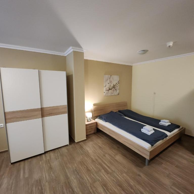 AlpenKlub Hotel - Family Room - 1