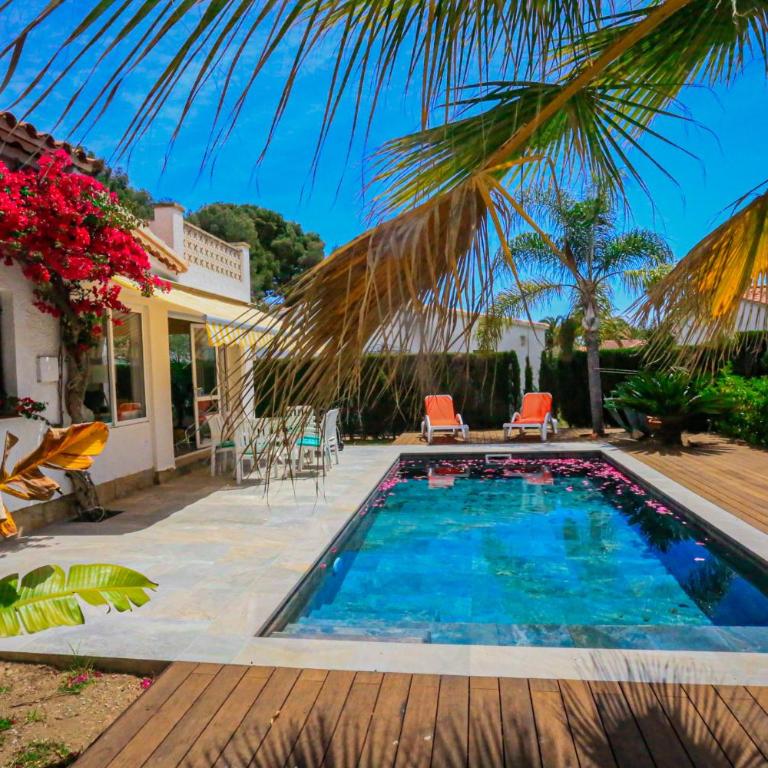 LITORAL COSTA DORADA - VILLA MONET Only families - Villa con piscina privada - 6