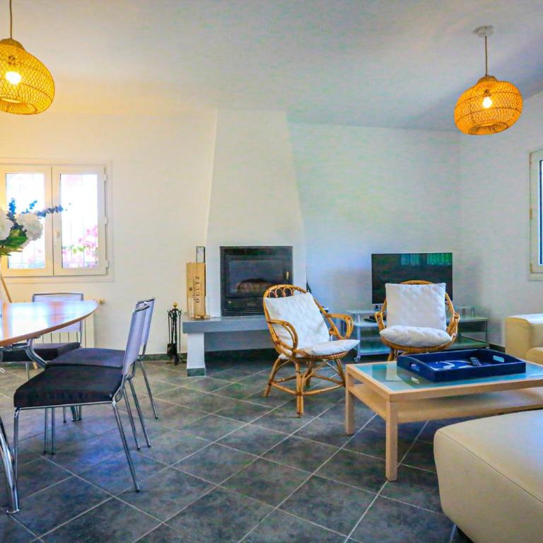 LITORAL COSTA DORADA - VILLA MONET Only families - Villa con piscina privada - 11