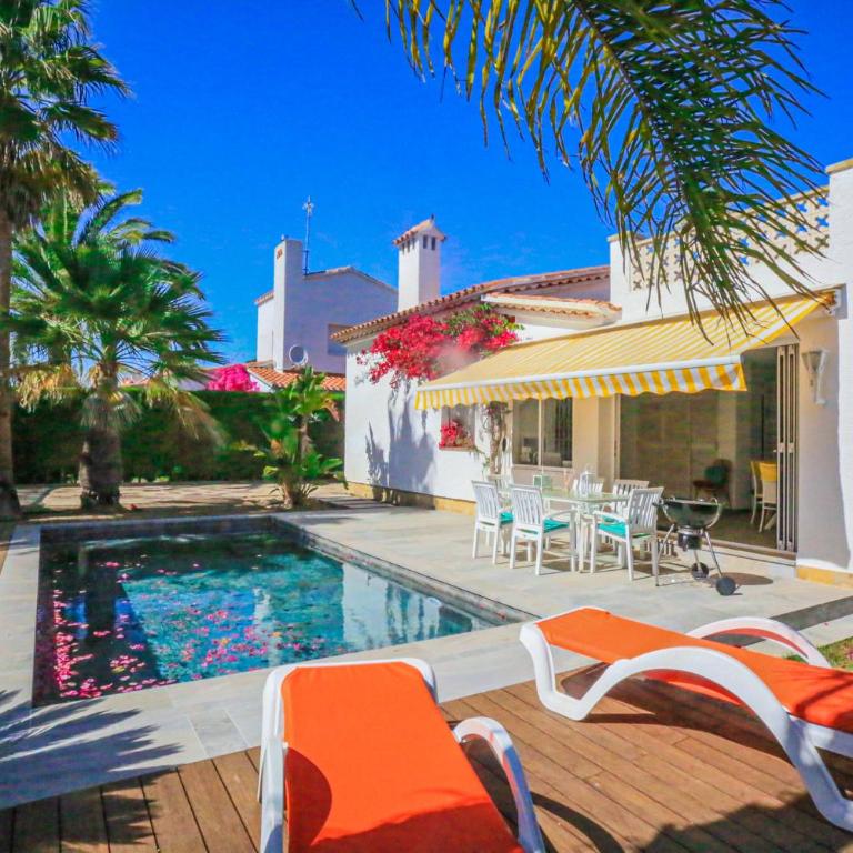 LITORAL COSTA DORADA - VILLA MONET Only families - Villa con piscina privada - 36