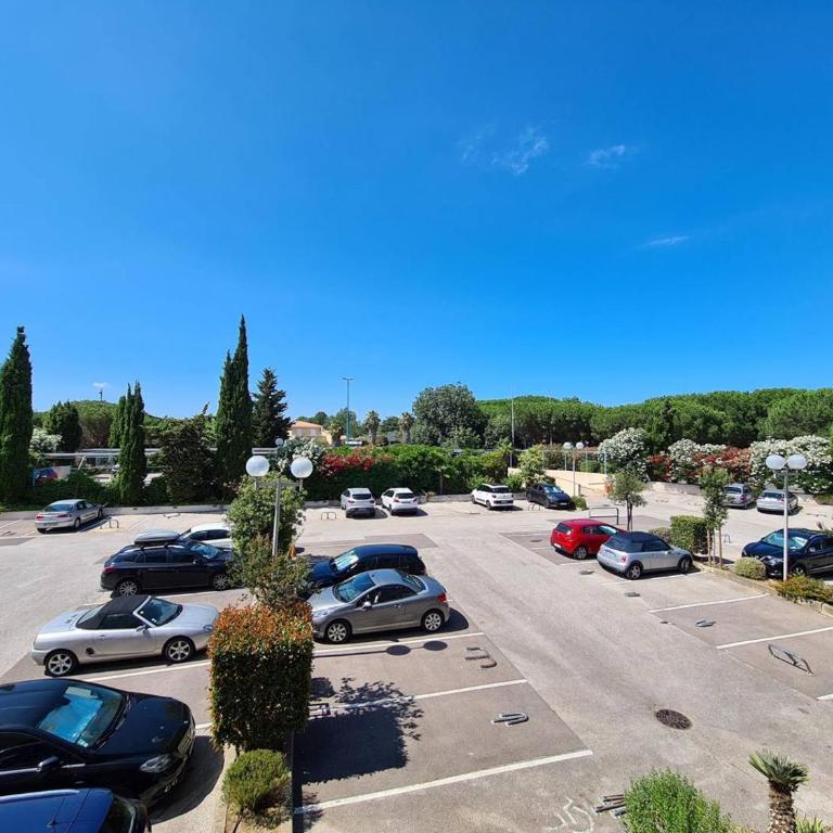Appartement T2 avec Parking Privé à 150m de la Plage - FR-1-388-162 - Appartement (4 Adultes) - 6