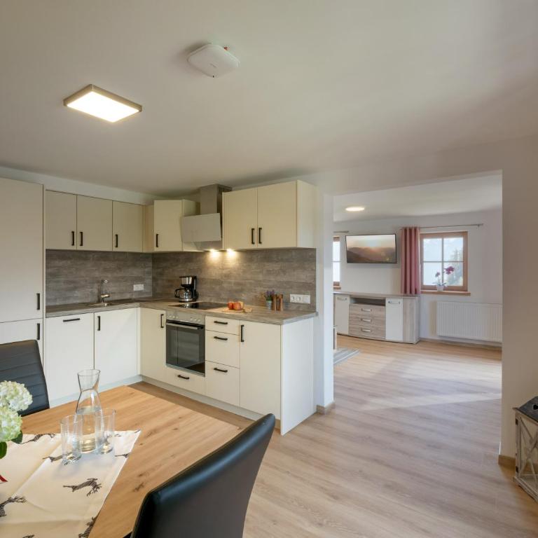 Berggasthof Bichlersee - Apartment mit Seeblick - 4
