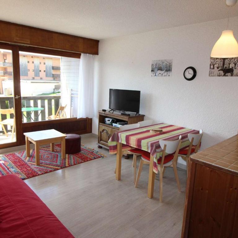 Studio cabine 4 pers au pied des pistes avec balcon - Auris en Oisans - FR-1-297-331 - Apartment - 7