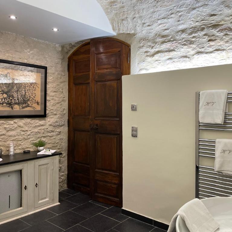 Villa Hautvallon - Peaceful Escape in Provence - Two-Bedroom Family Suite - 9