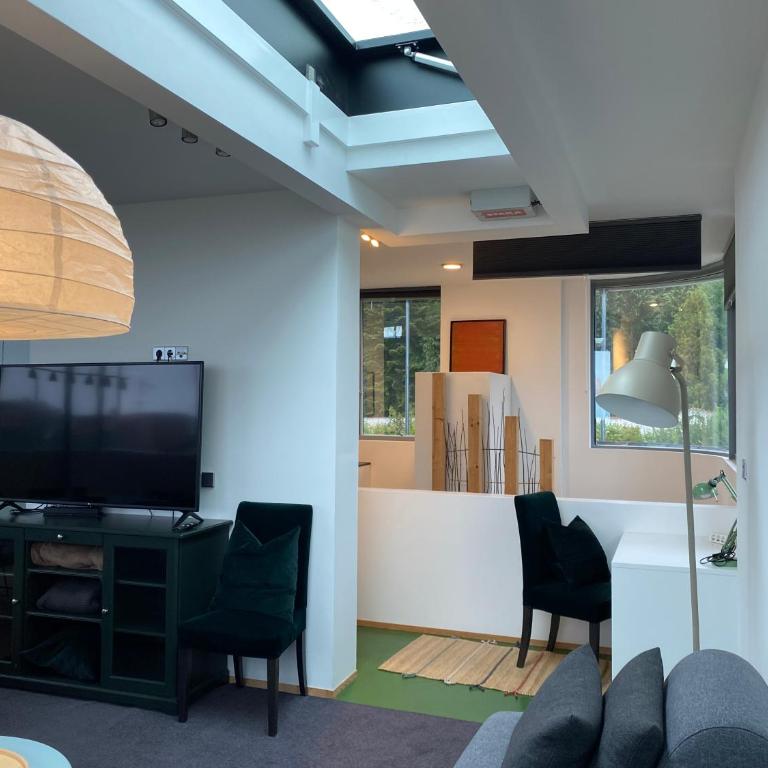 Holidayhome OMYXL - Appartamento con Vista Montagna - 14