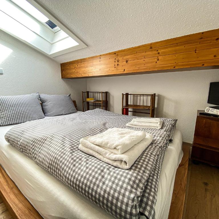 FEWO Alex - Apartment mit Balkon - 2