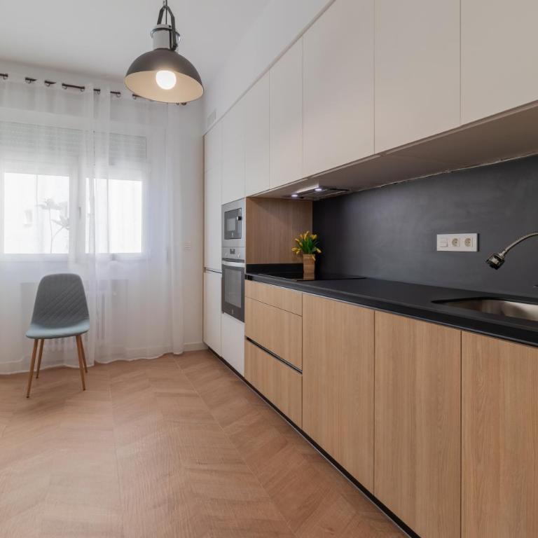 Apartment in the city center - Apartamento de 2 dormitorios - 13