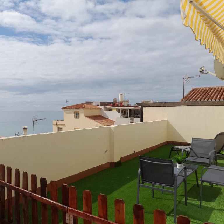 Apartamentos Vicenta Playa Carihuela - Penthouse Apartment - 8