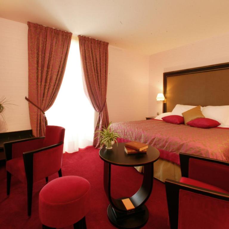 Clos La Boëtie & Spa - Chambre double charme grand lit - 2
