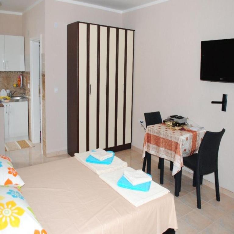 Apartments Anne - Apartman sa Terasom - 5