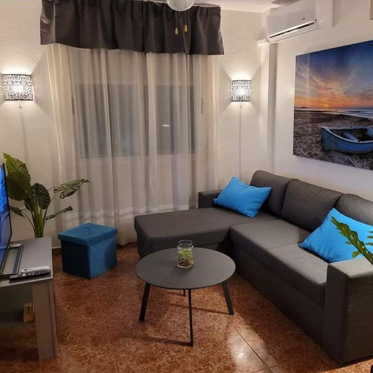 Casa Danas - Two-Bedroom House - 8