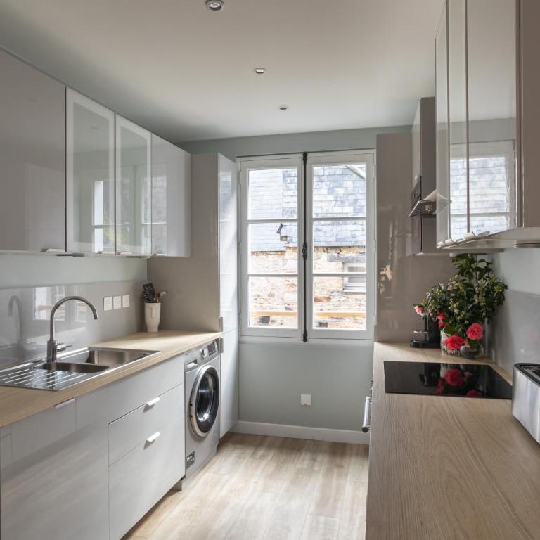 Suite Or - Appt 3 chambres au coeur du centre historique de Rennes - Three-Bedroom Apartment - 3