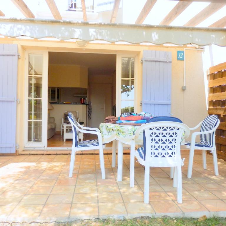 Cap Estérel Vue mer Piscine Parking 6 pers - Ferienhaus - 59