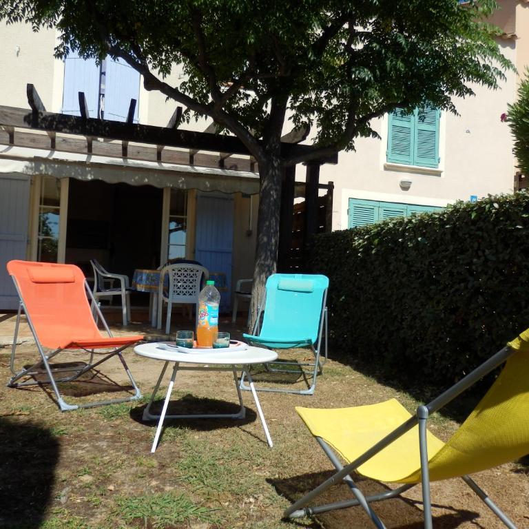 Cap Estérel Vue mer Piscine Parking 6 pers - Ferienhaus - 63