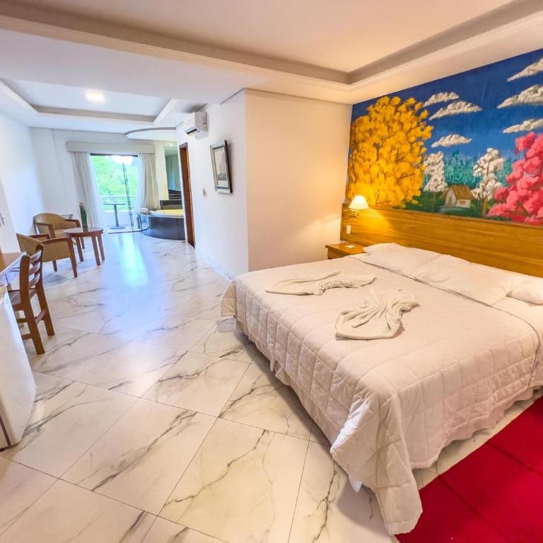 Los Lagos Resort Hotel - Deluxe Suite with Spa Bath - 1