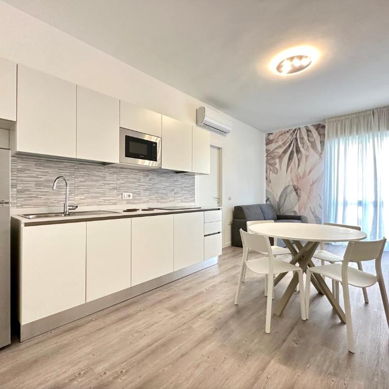 Costa del sol - Carraro Immobiliare - Family Apartments - One-Bedroom Apartment - 1