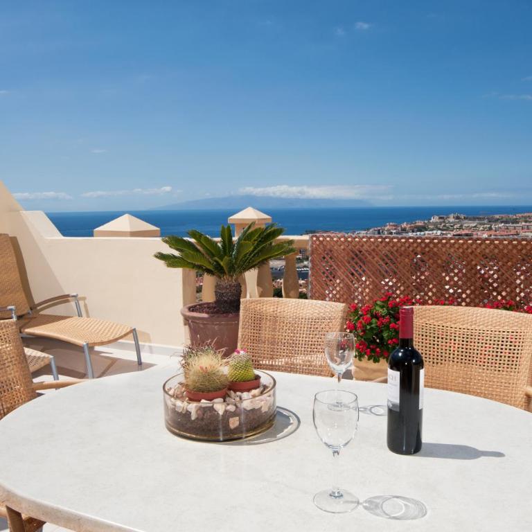 Ramada Residences by Wyndham Costa Adeje - Apartamento de 3 dormitorios con vistas al océano - 5