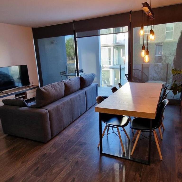 Espectacular piso nuevo con piscina - Apartamento de 2 dormitorios - 7