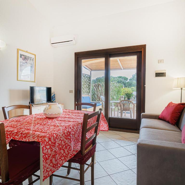 AMBRA Holiday Rooms - One-Bedroom House - 1