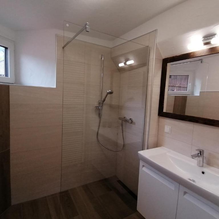 Ferienwohnungen Simonbauer - Apartment mit Blick auf die Berge - 11