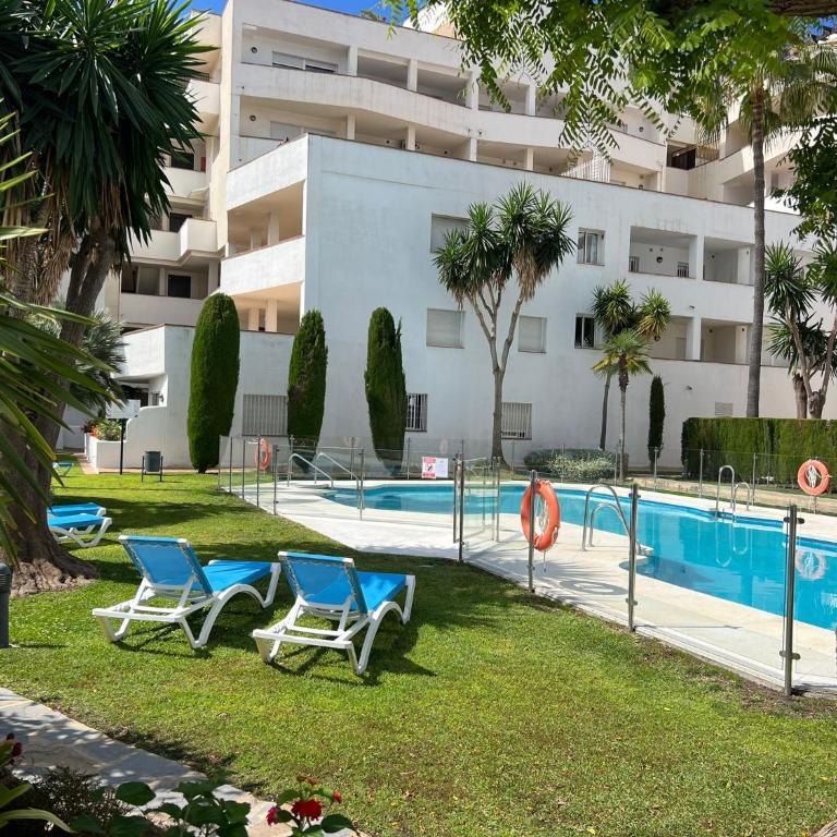 Impeccable large apartment with immense terrace and private garden overlooking the mountain, featuring 2 bedrooms and sleeping up to 4 guests located 100 meters from Plaza Maestranza - Two-Bedroom Apartment - 22