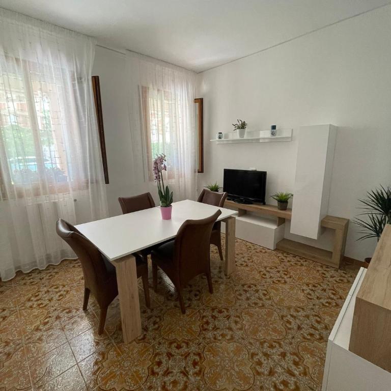 A Casa dei Nonni - Casa con 2 Camere da Letto - 16