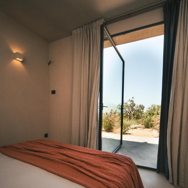 Rakalia Pure Living Sicilian Retreat - Deluxe Double Room with Sea View - 4