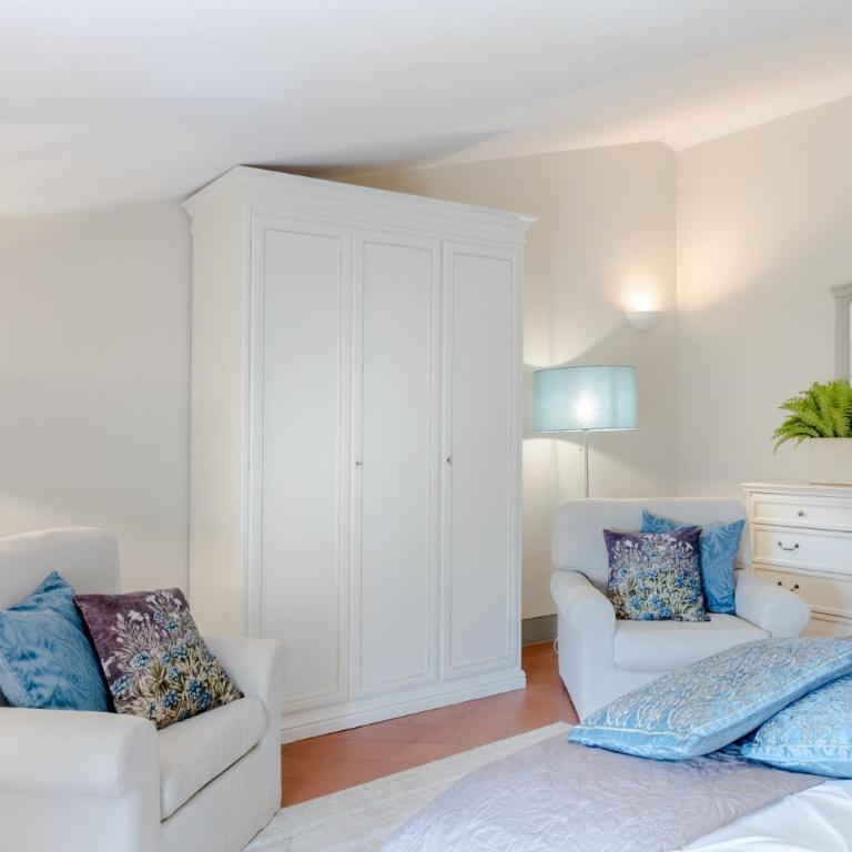 Fattoria Camigliano, Luxury Farmhouse with Pool inside a Wine Estate - Villa - 20