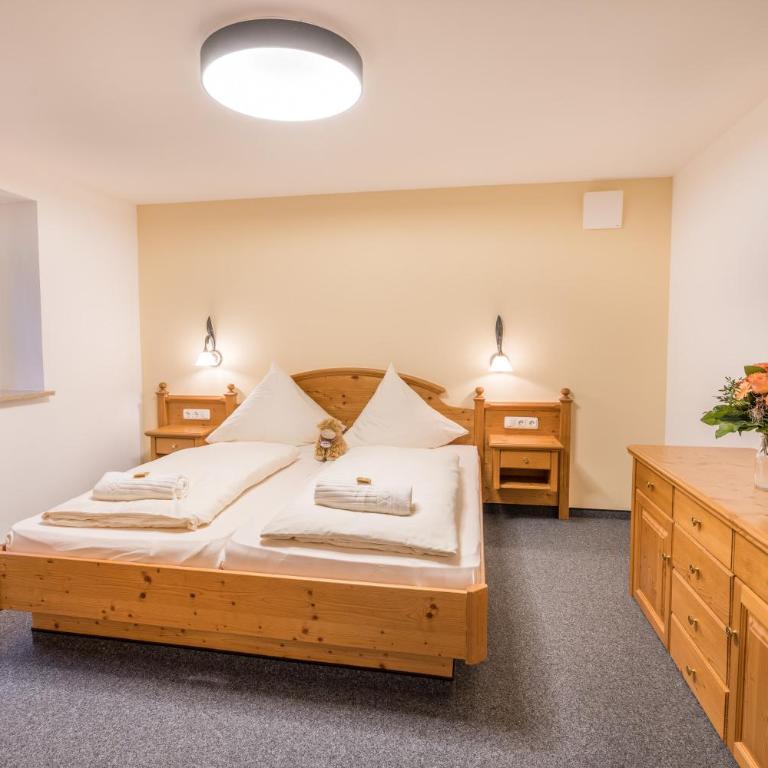 Seppis Ferienwohnung - Apartment im Souterrain - 2