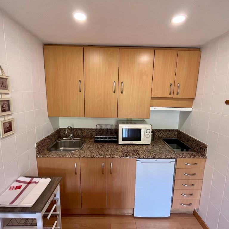 C20 - Alojamiento en Edif. Pirineos Cerler - Villmor - Apartment mit 1 Schlafzimmer - 14