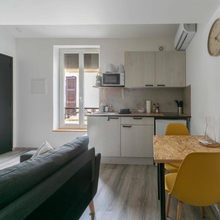 Résidence Le Celest - Appartements climatisés - Centre ville - Studio - 9