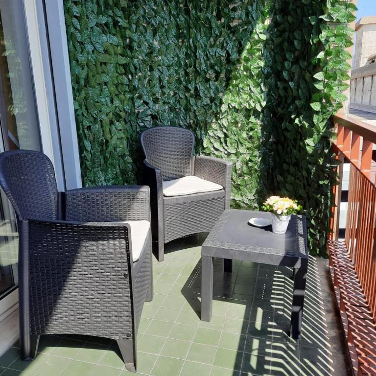 U Baruni B&B - Camera Matrimoniale con Balcone - 10