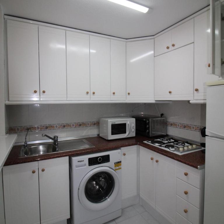 Apartamento con piscina en urbanizacion parquemar, La Mata, Torrevieja AQ-153 - Apartamento de 1 dormitorio - 22