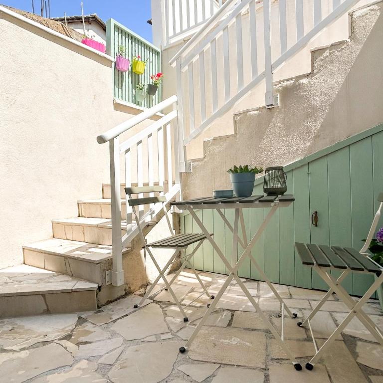 Old Town Premium Apartments- Free Parking - One-Bedroom Apartment - 10