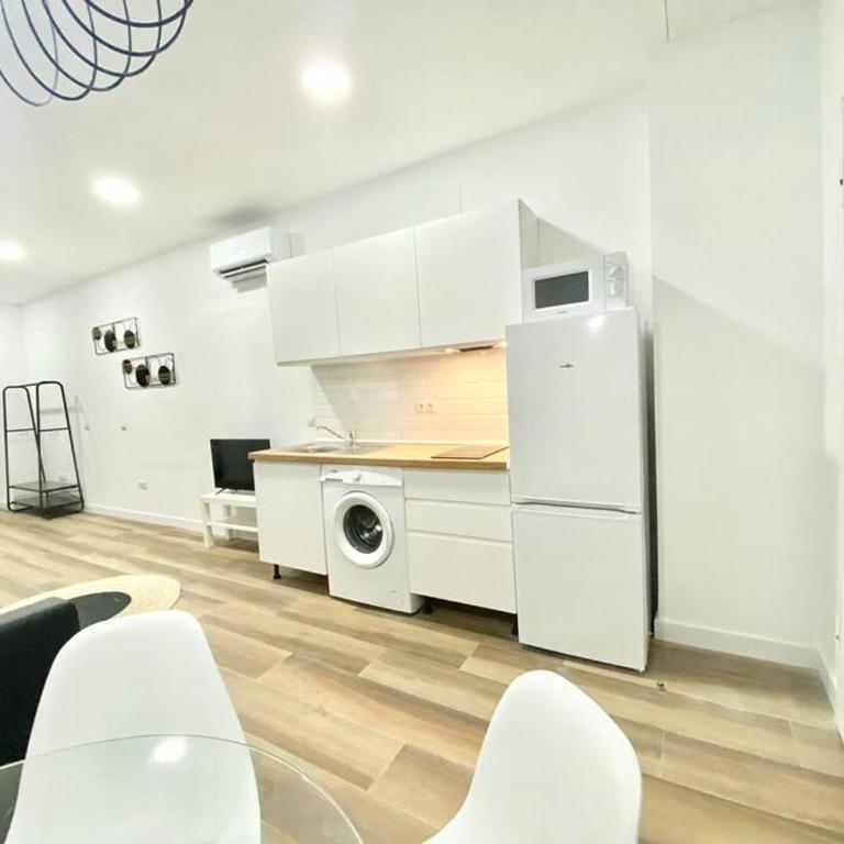 Madrid Rio Amparo Usera - One-Bedroom Apartment - 7