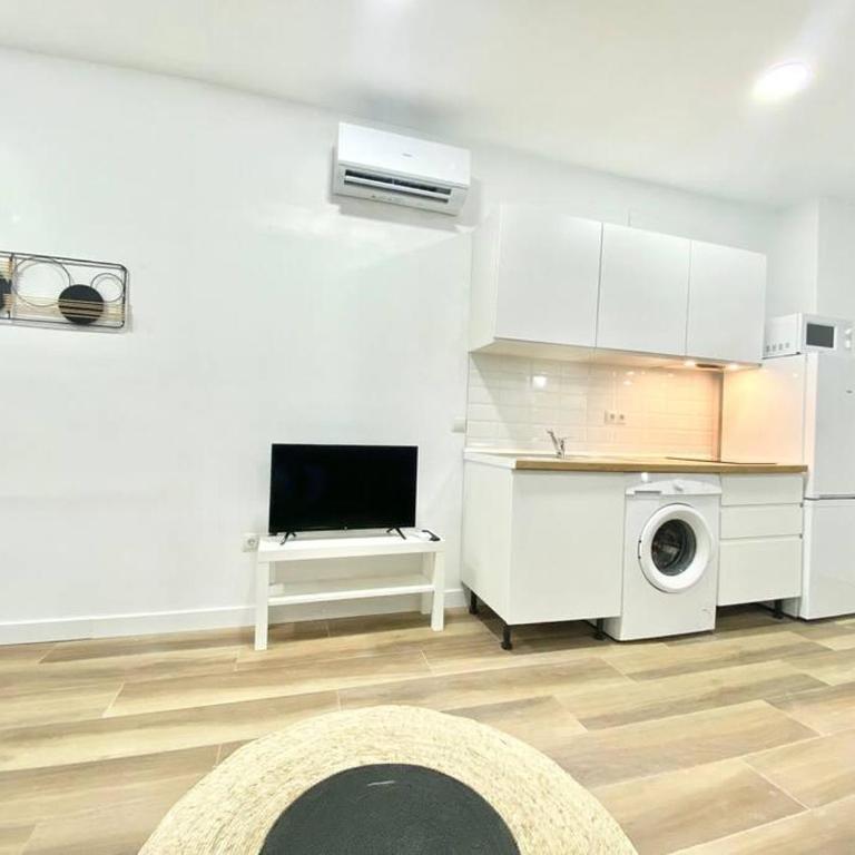 Madrid Rio Amparo Usera - One-Bedroom Apartment - 17