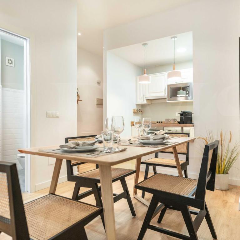 Comfortable apartment with balcony - Center - Apartamento de 1 dormitorio - 11