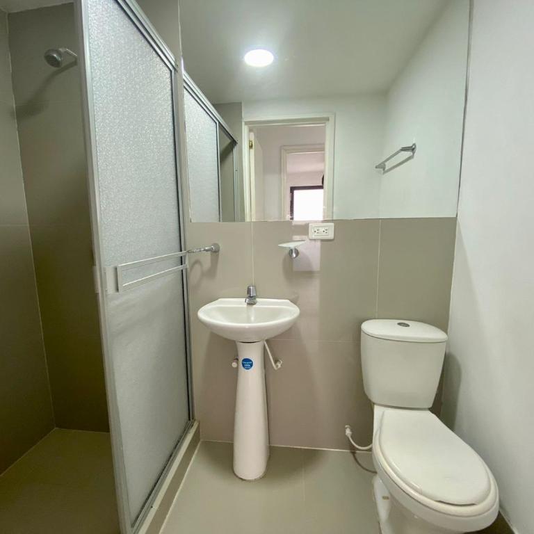 Apartamentos En Edificio Portofino ICDI - Two-Bedroom Apartment - 2