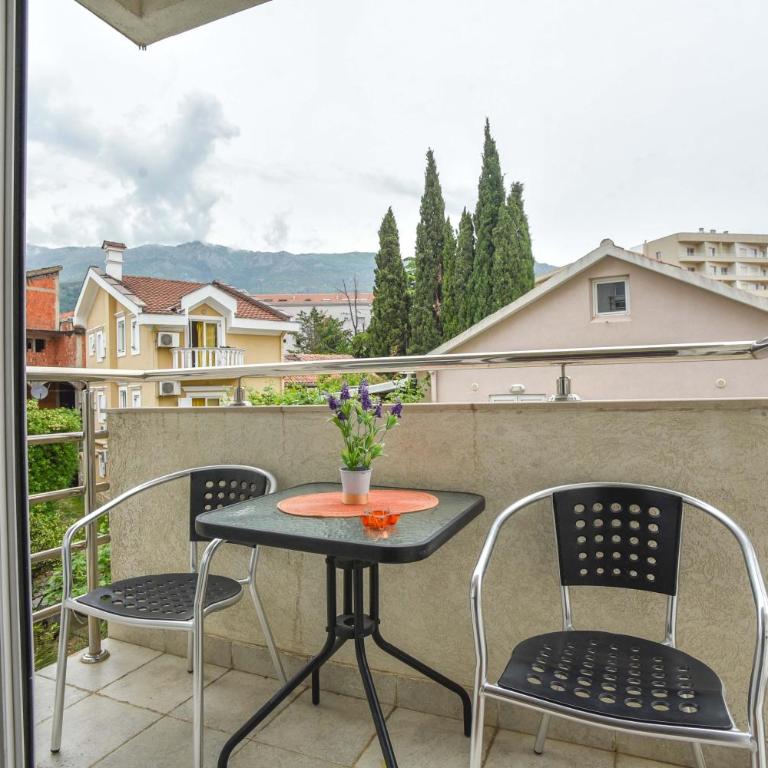 Modern Studio 200m from the Beach - Studio Apartman - 8