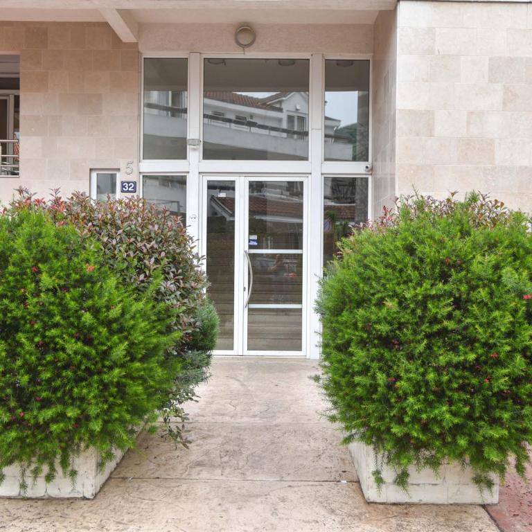 Modern Studio 200m from the Beach - Studio Apartman - 10