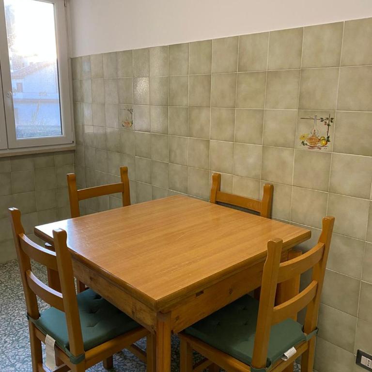 Domus da Antonio Fiumicino - Appartamento con 2 Camere da Letto e Balcone - 4