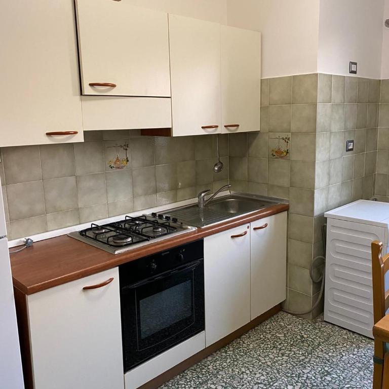 Domus da Antonio Fiumicino - Appartamento con 2 Camere da Letto e Balcone - 3