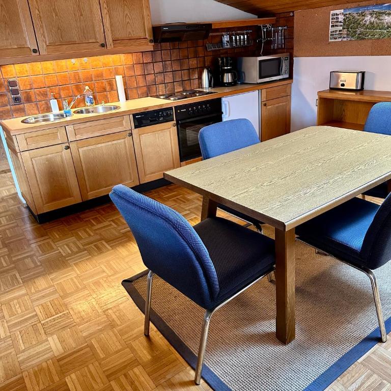 Haus Wenger Mountain View & Swimming Pool - Apartment mit Blick auf die Berge - 4