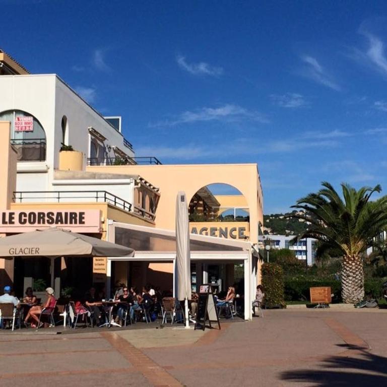 Appartement à Sète, 55m², proche plage, parking, WiFi - FR-1-338-511 - Apartment - 7