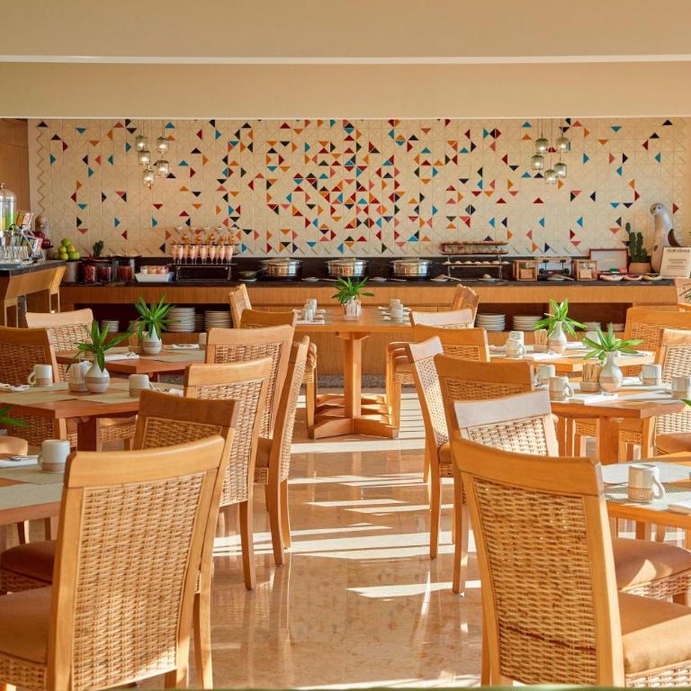 Sheraton Buganvilias Puerto Vallarta - Habitación Club Level Sheraton Club con vistas a la bahía - 1 cama extragrande - 5